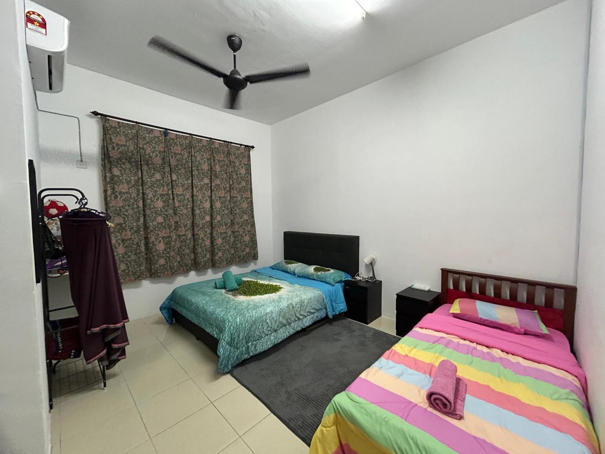 ספאנג D'Zara Homestay מראה חיצוני תמונה
