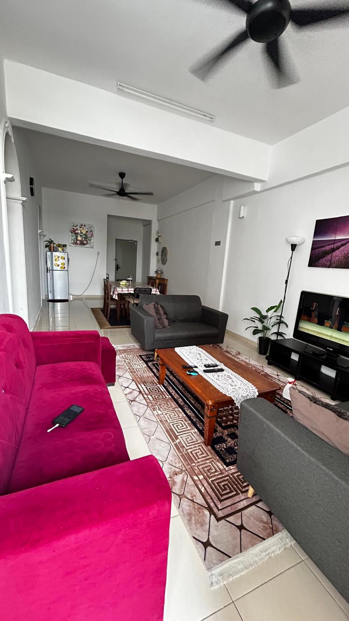 ספאנג D'Zara Homestay מראה חיצוני תמונה